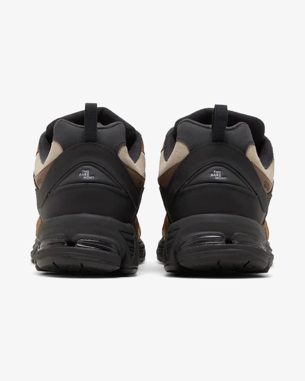 NEW BALANCE 2002R THE BASEMENT EARTH BROWN (NEW)