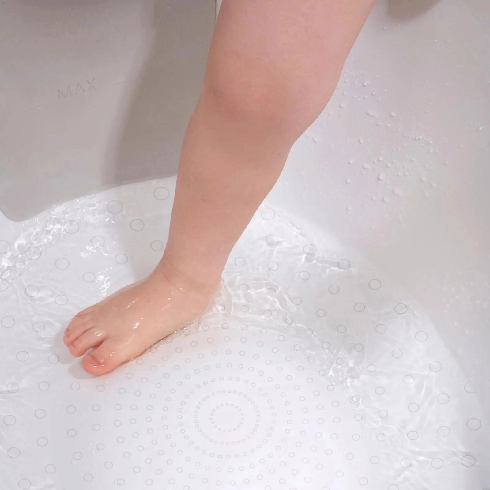 Shnuggle Toddler Bath Tub - Taupe